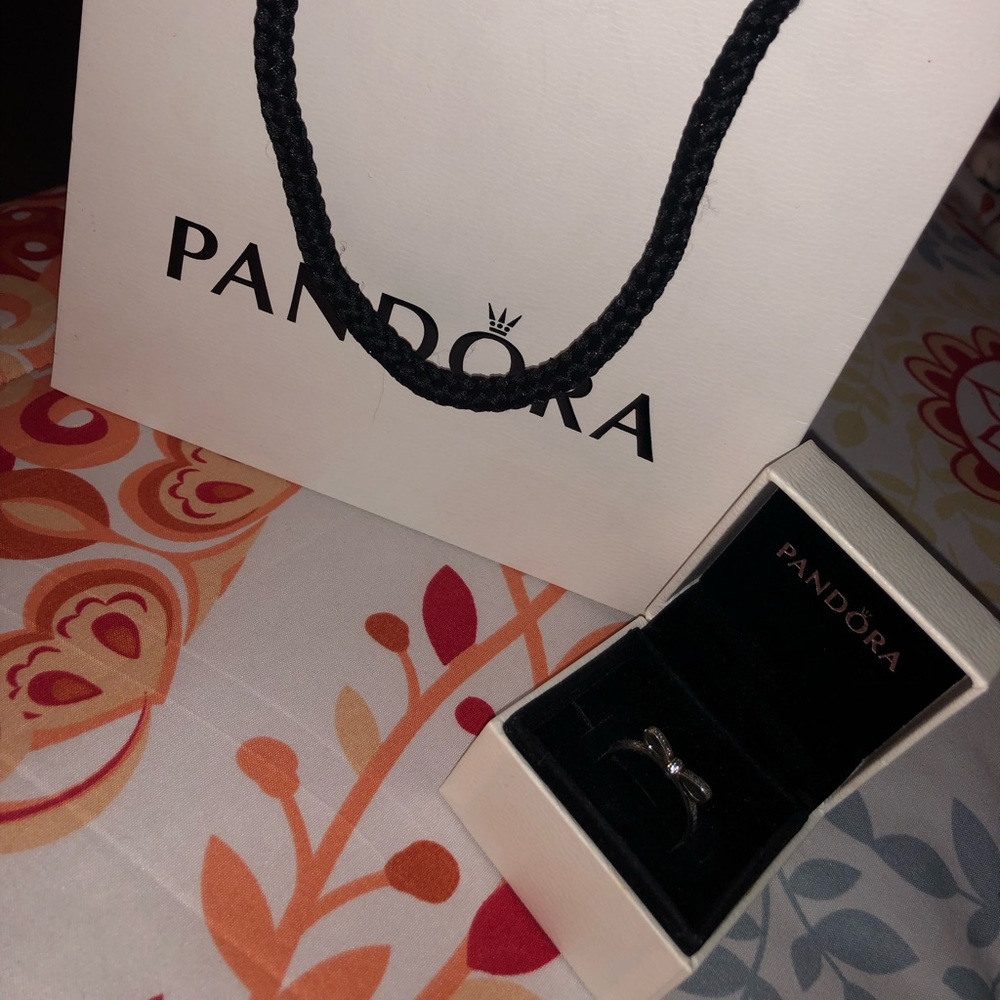 Pandora ring